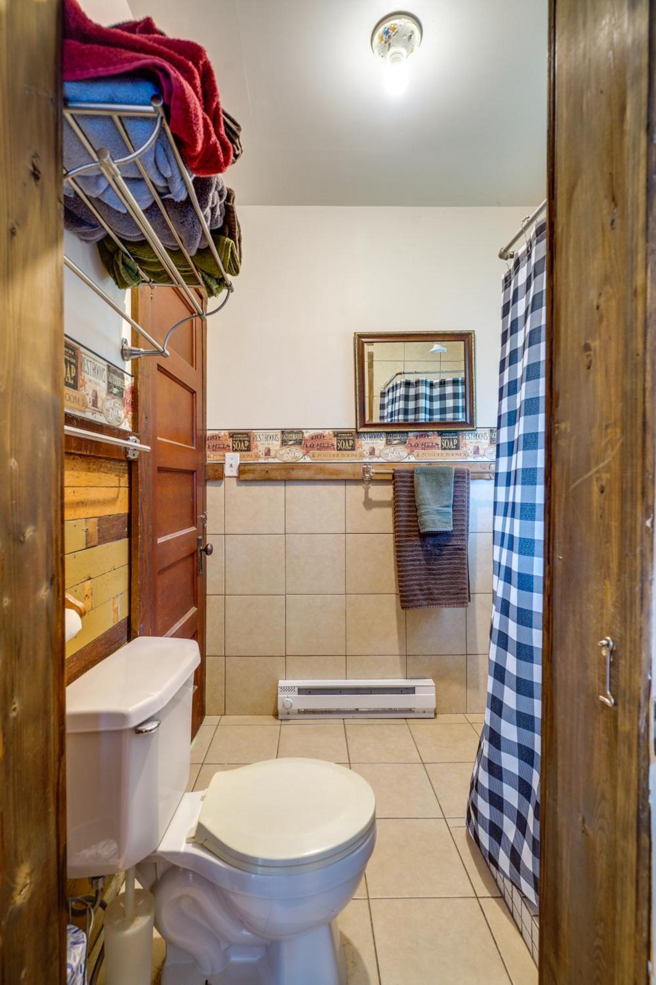 Spacious Owensville Getaway With Winery On-Site! Exterior photo