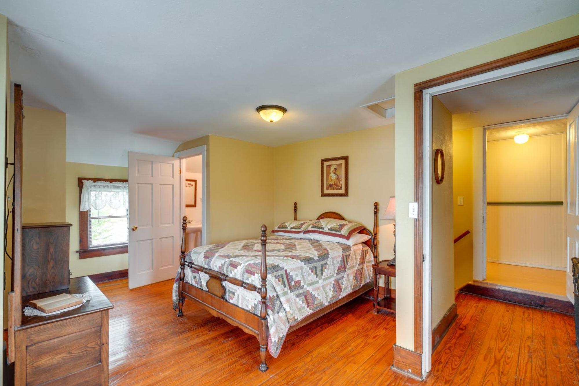 Spacious Owensville Getaway With Winery On-Site! Exterior photo